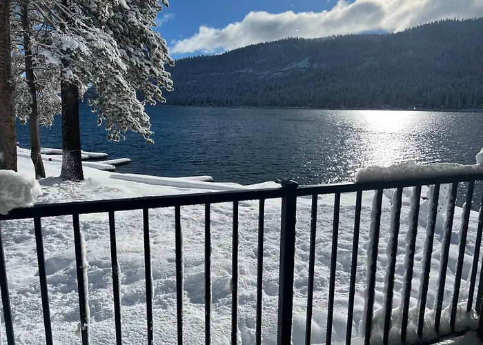 Beautiful Deluxe Studio W/Lake View #245 At Donner Lake Village