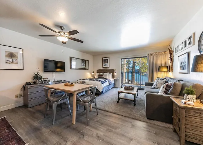 Beautiful Deluxe Studio W/Lake View #245 At Donner Lake Village