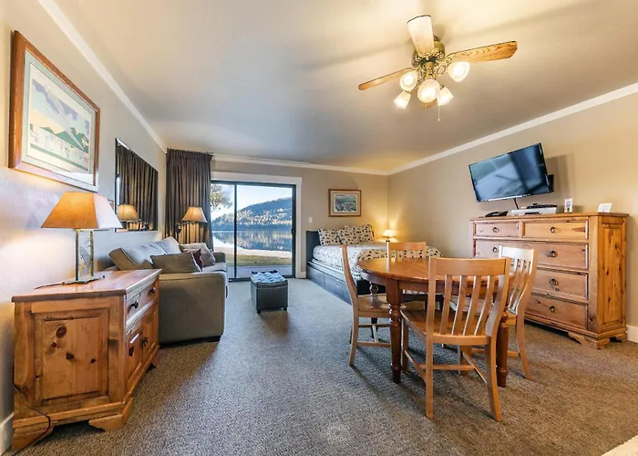 Quaint Studio W/Lake View #146 At Donner Lake Village