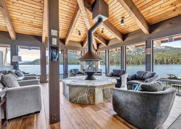 Partial Lake View Stunning Deluxe King Studio #125 At Donner Lake Village